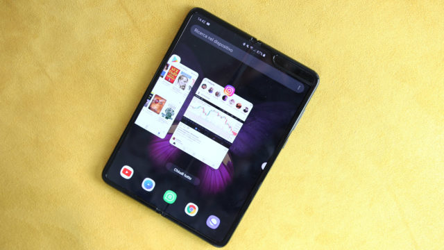 Recensione Samsung Galaxy Fold – Un Pezzo di Futuro Samsung Galaxy Fold Schermate Multitasking