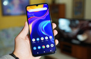 Recensione Vivo Y70 – Completo ed Economico Vivo Y70 Schermo AMOLED Frontale