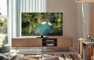Recensione Samsung Q70B 2022, TV QLED Serie 7 di Alta Qualità Recensione Samsung Q70B 2022 TV QLED Serie 7 Alta Qualità