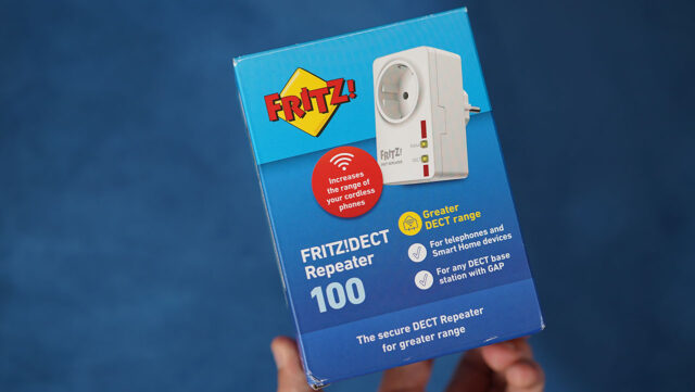 Recensione FRITZ!DECT Repeater 100 – La Portata DECT si Espande FRITZ!DECT Repeater 100 Confezione e Caratteristiche