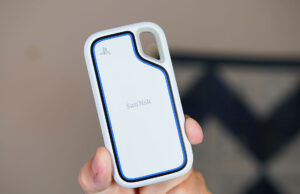 SanDisk Extreme Portable SSD PlayStation Edition: SSD Resistente per Console e PC SSD SanDisk Extreme Portable PlayStation Fronte