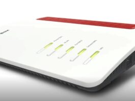 FRITZ!Box 7630 Edition International Ufficiale: Il Router Wi-Fi 7 che Rivoluziona le Connessioni VDSL e FTTH FRITZ!Box 7630 Edition International Dettaglio su Sfondo Bianco