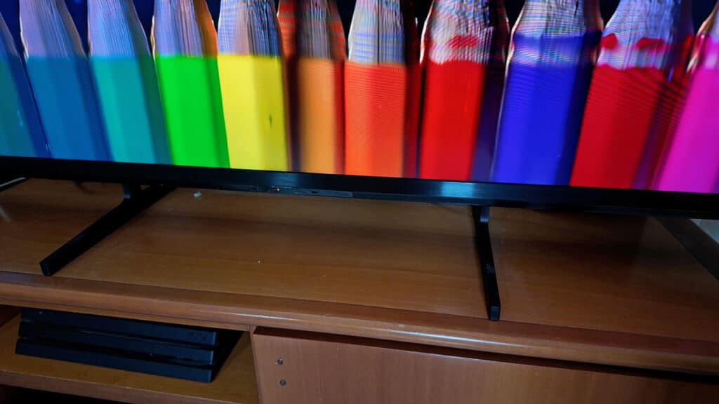 Sony BRAVIA 3 II Base Dettaglio